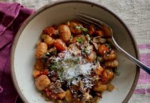 Pan-fried mushroom bolognese: A quick version of a classic for weekdays