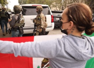 Raids et hospitalité ICE : une crise croissante pour les restaurants mexicains