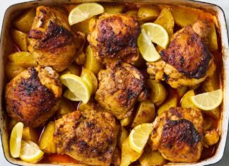 Грецьке лимонне курча з картоплею в одному деку: простий рецепт для смачної вечері