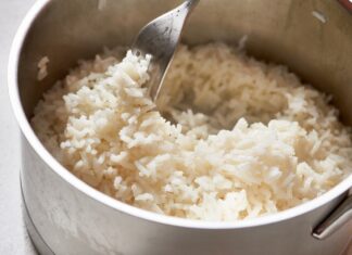 Рисові Клецки: Ледача Вечеря в Одній Каструлі 🍲