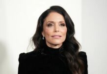 Відповідь Бетхенні Франкел на критику за допомогою відвертого відео в купальнику