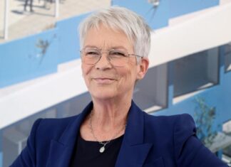 Джеймі Лі Кертіс ділиться «нефільтрованим» селфі без макіяжу після останніх коментарів про пластичну хірургію