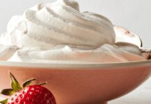 Мистецтво приготування домашнього збитих вершків: простий посібник з 3 інгредієнтів