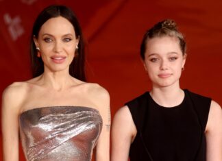 Шайло Джолі Дебютувала в Музичному Кліпі, відбиваючи Стиль Анджеліни Джолі 90-х